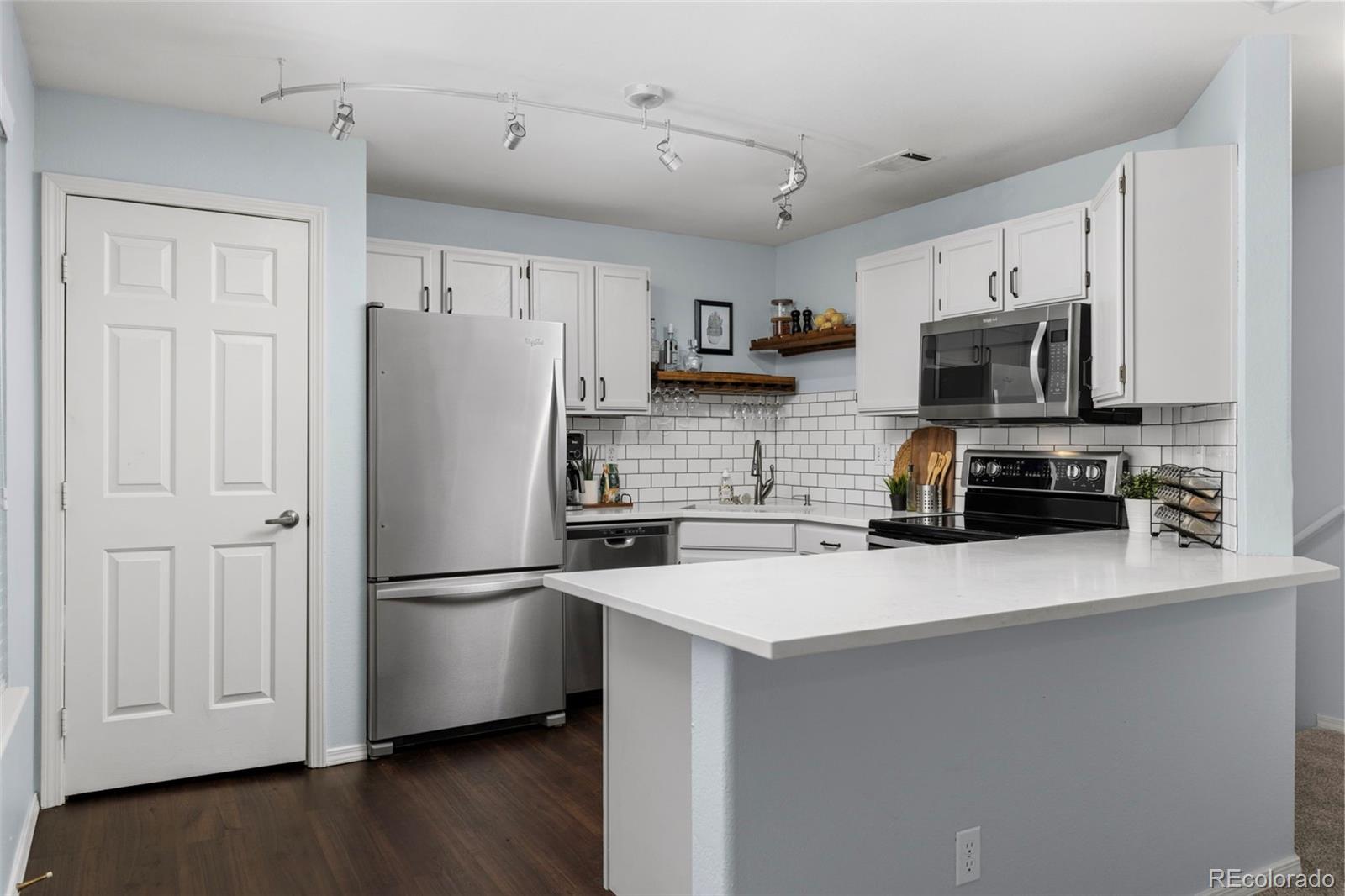 MLS Image #17 for 8653 e dry creek road,englewood, Colorado
