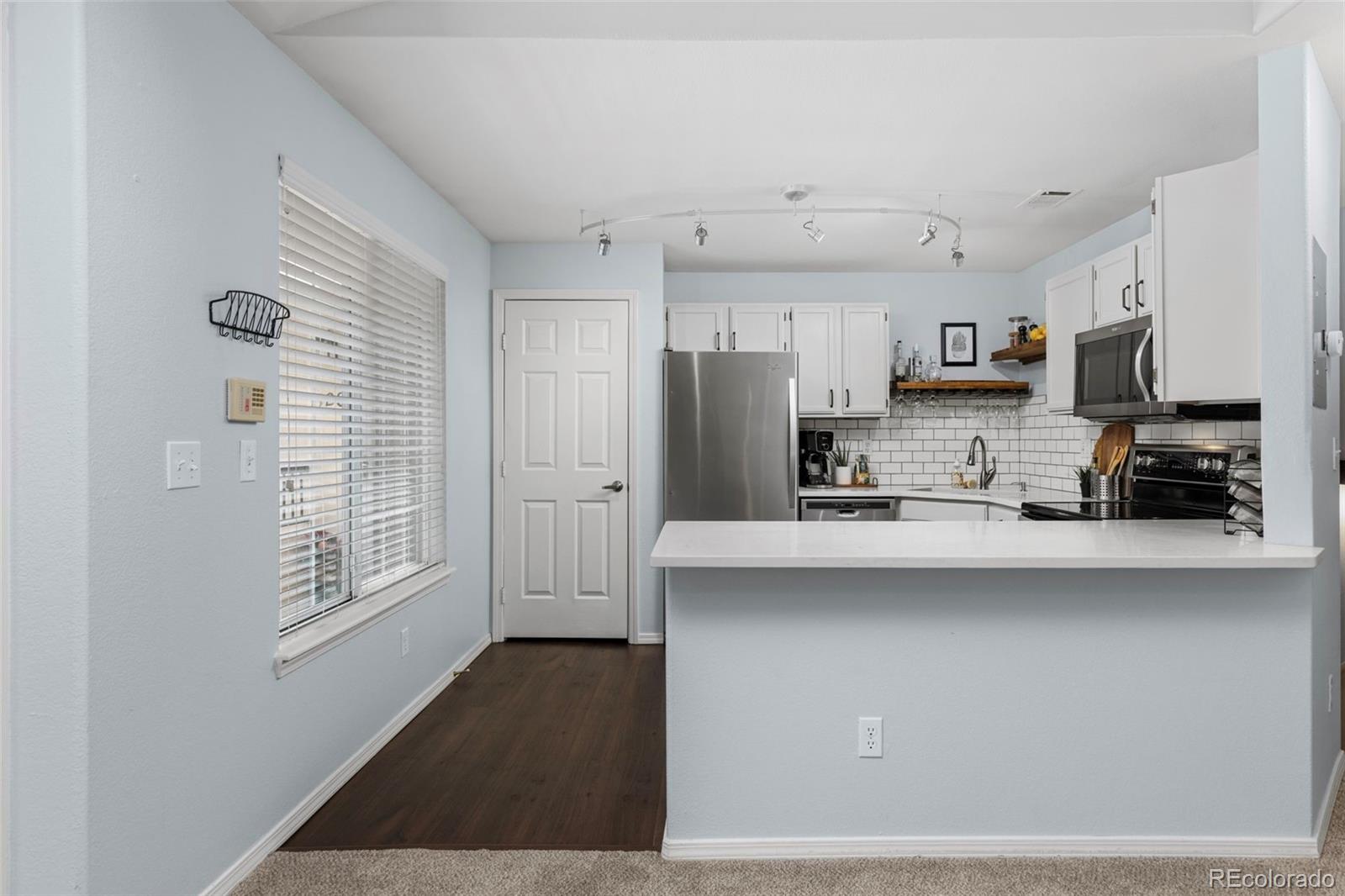 MLS Image #18 for 8653 e dry creek road,englewood, Colorado