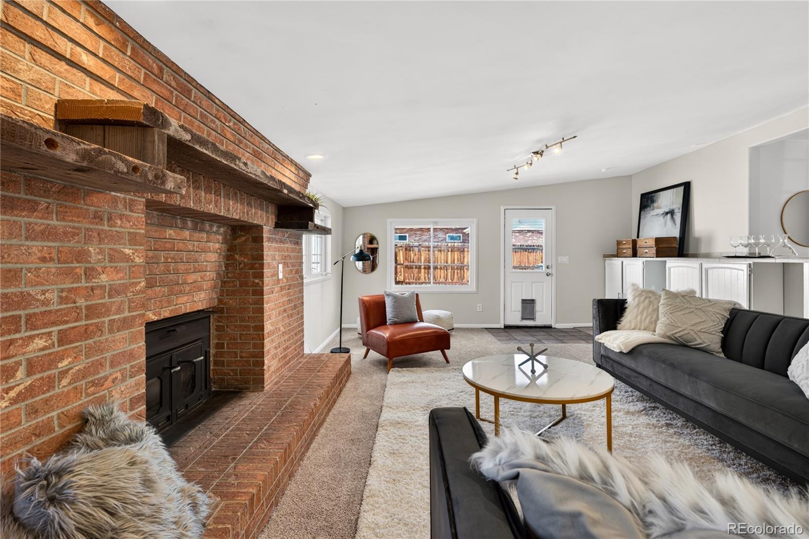 MLS Image #11 for 5071 s irving street,englewood, Colorado