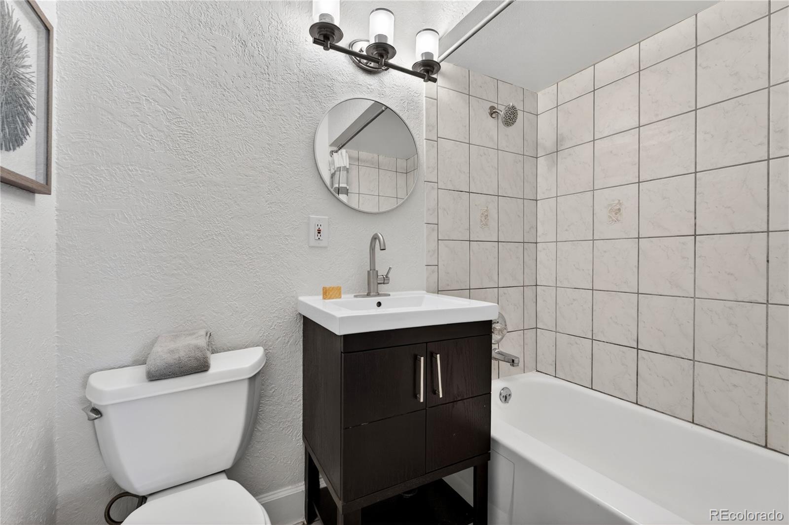 MLS Image #21 for 5071 s irving street,englewood, Colorado