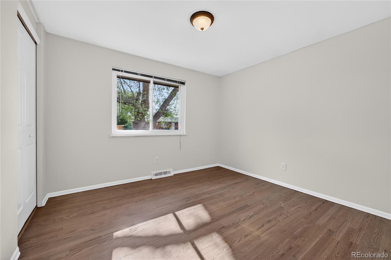 MLS Image #22 for 5071 s irving street,englewood, Colorado