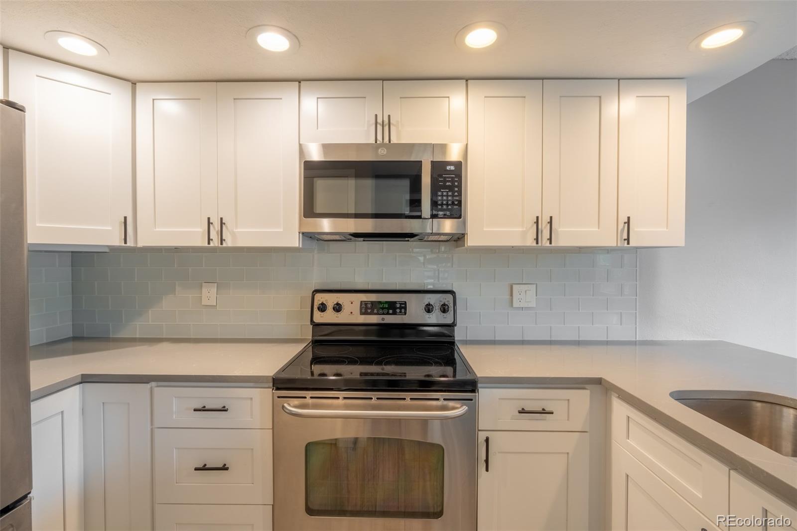MLS Image #11 for 8055  holland court b,arvada, Colorado