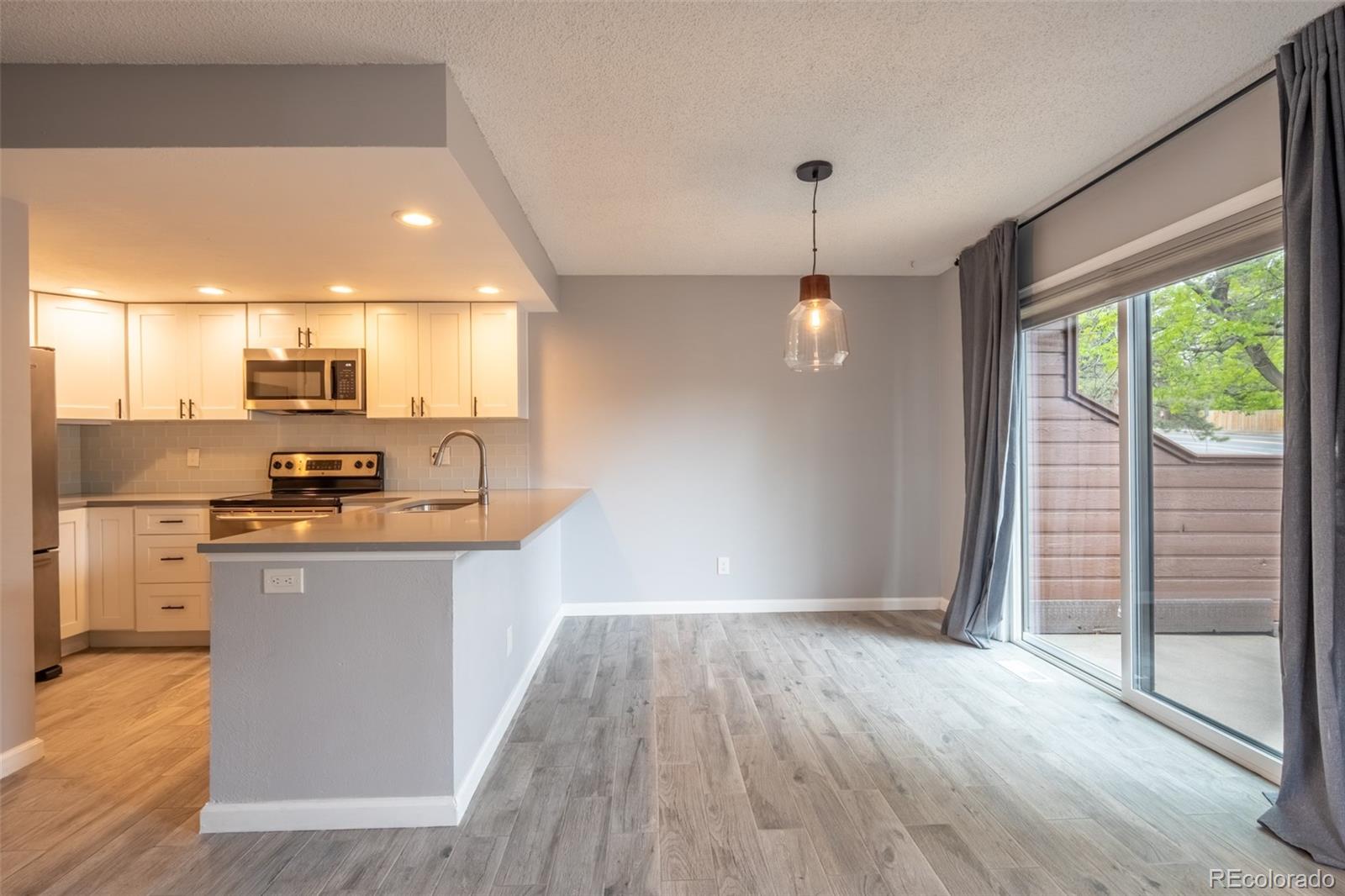 MLS Image #5 for 8055  holland court b,arvada, Colorado