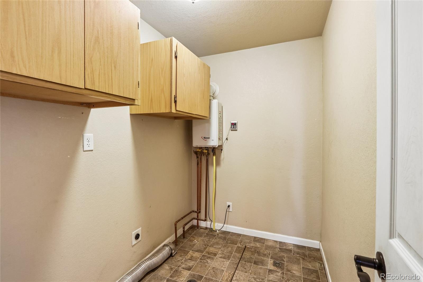 MLS Image #11 for 1322  carriage drive,longmont, Colorado