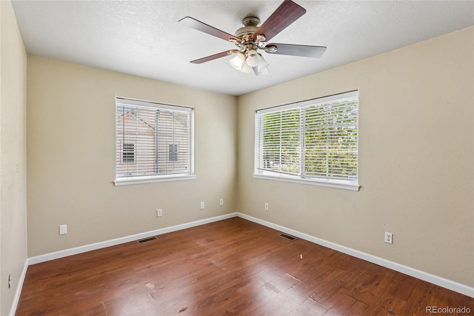 MLS Image #15 for 1322  carriage drive,longmont, Colorado
