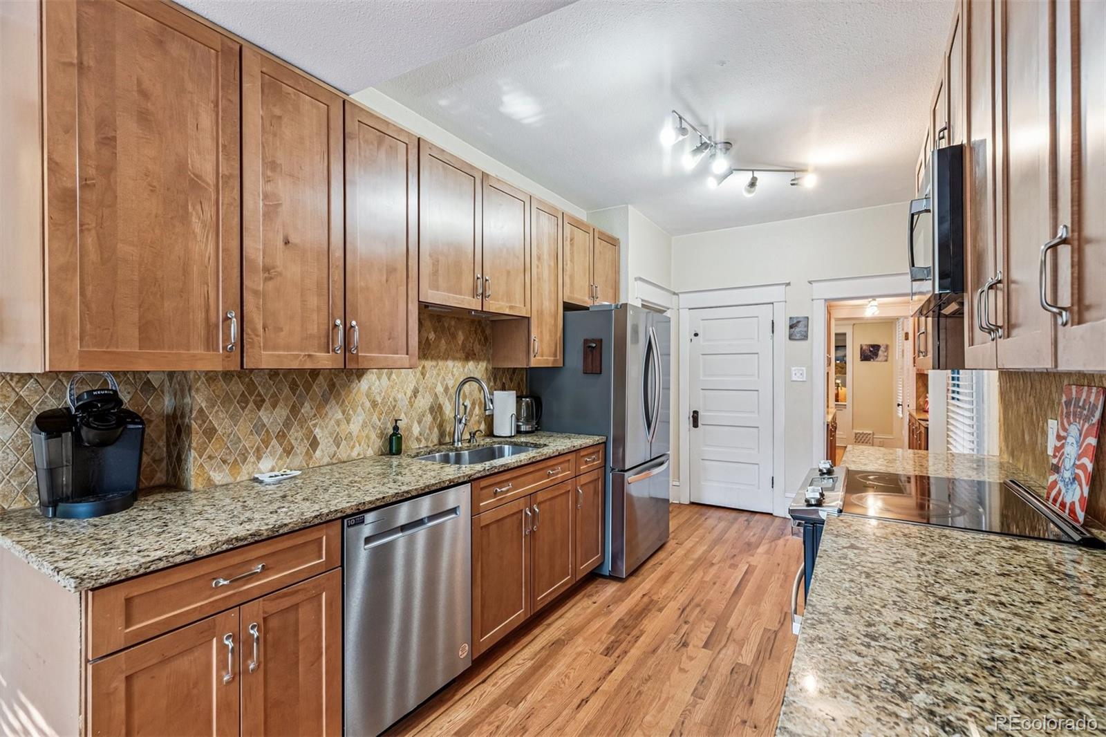 MLS Image #10 for 1359  monroe street,denver, Colorado
