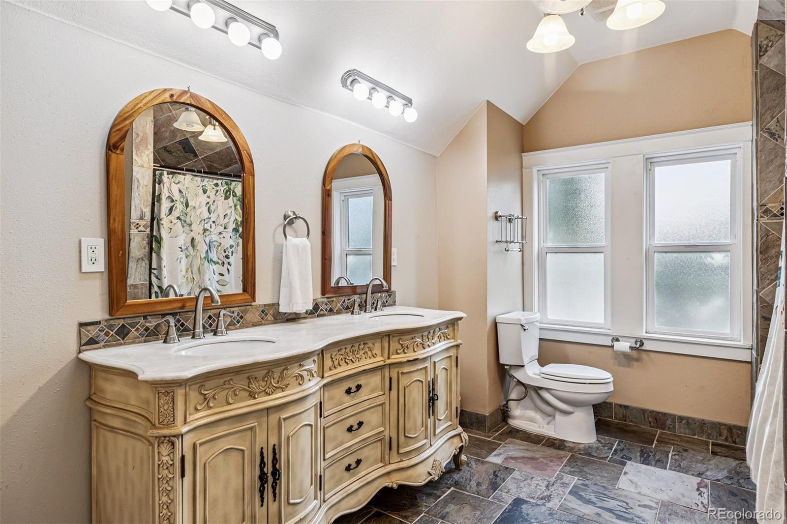 MLS Image #21 for 1359  monroe street,denver, Colorado