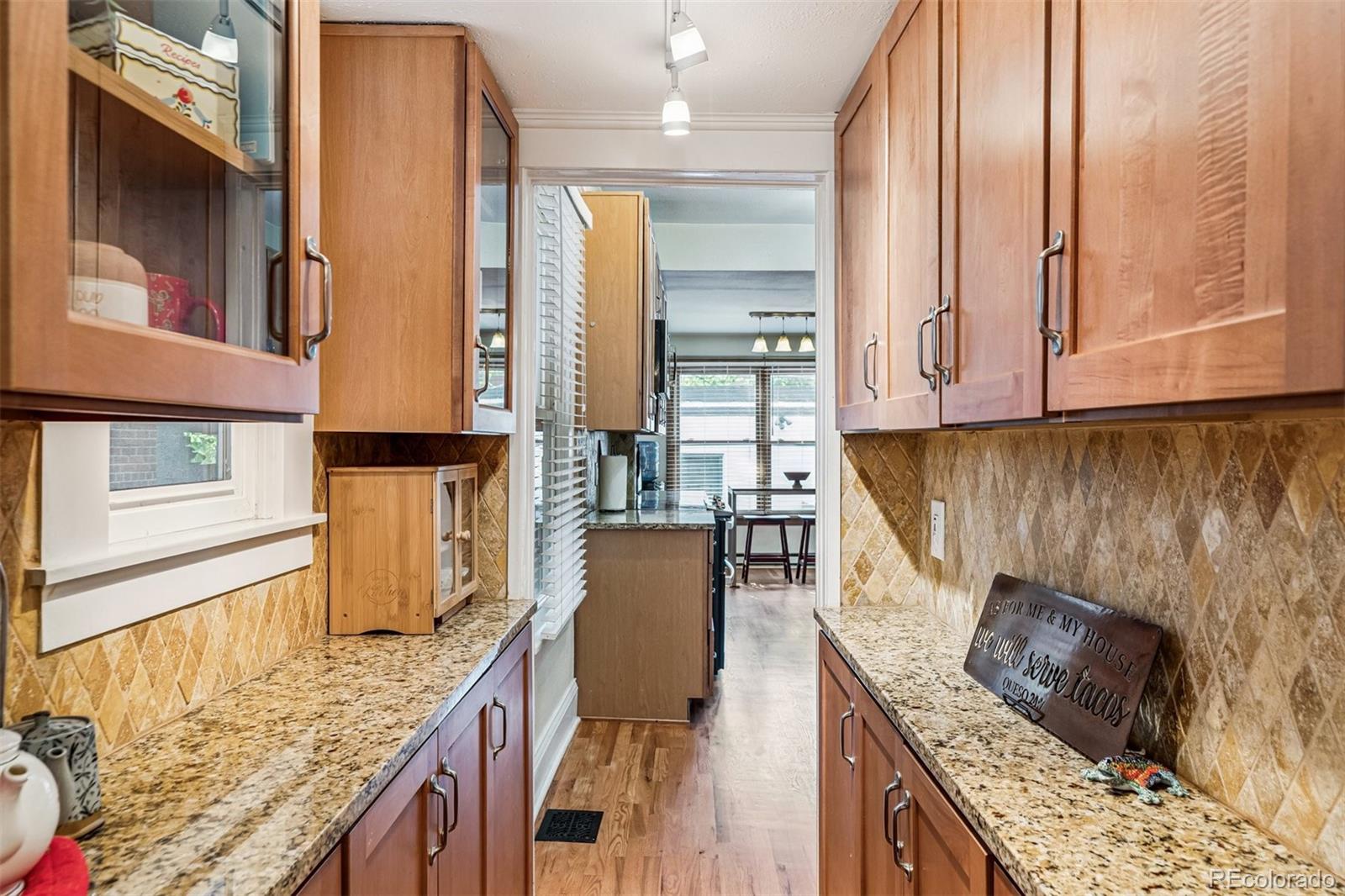 MLS Image #8 for 1359  monroe street,denver, Colorado