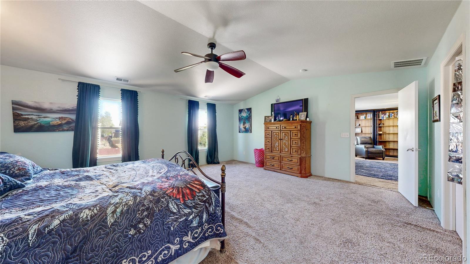 MLS Image #28 for 13771  wrangler way,mead, Colorado