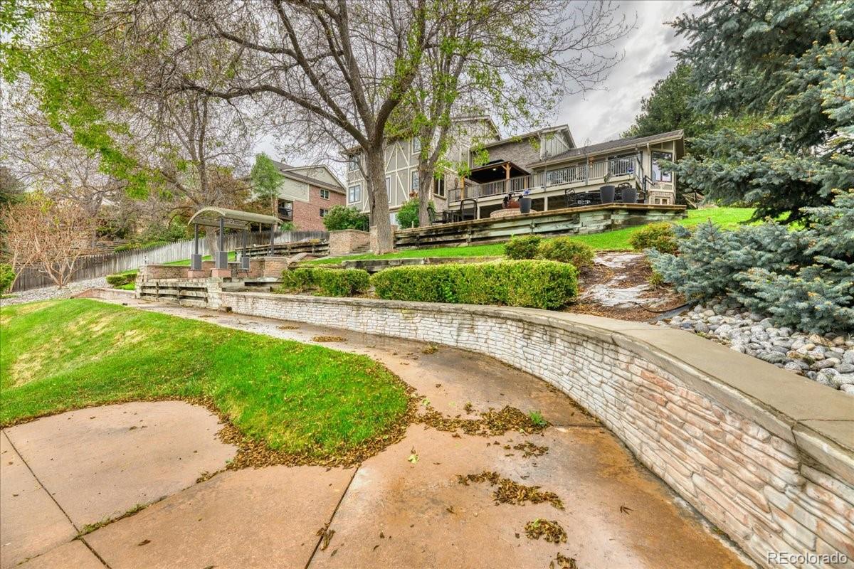 MLS Image #2 for 28 s mc intyre way,golden, Colorado