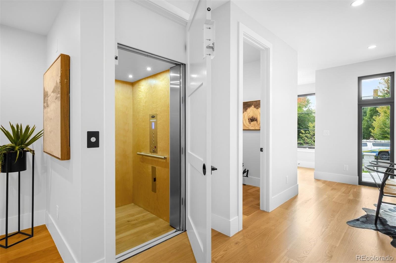 MLS Image #1 for 340  jackson street,denver, Colorado