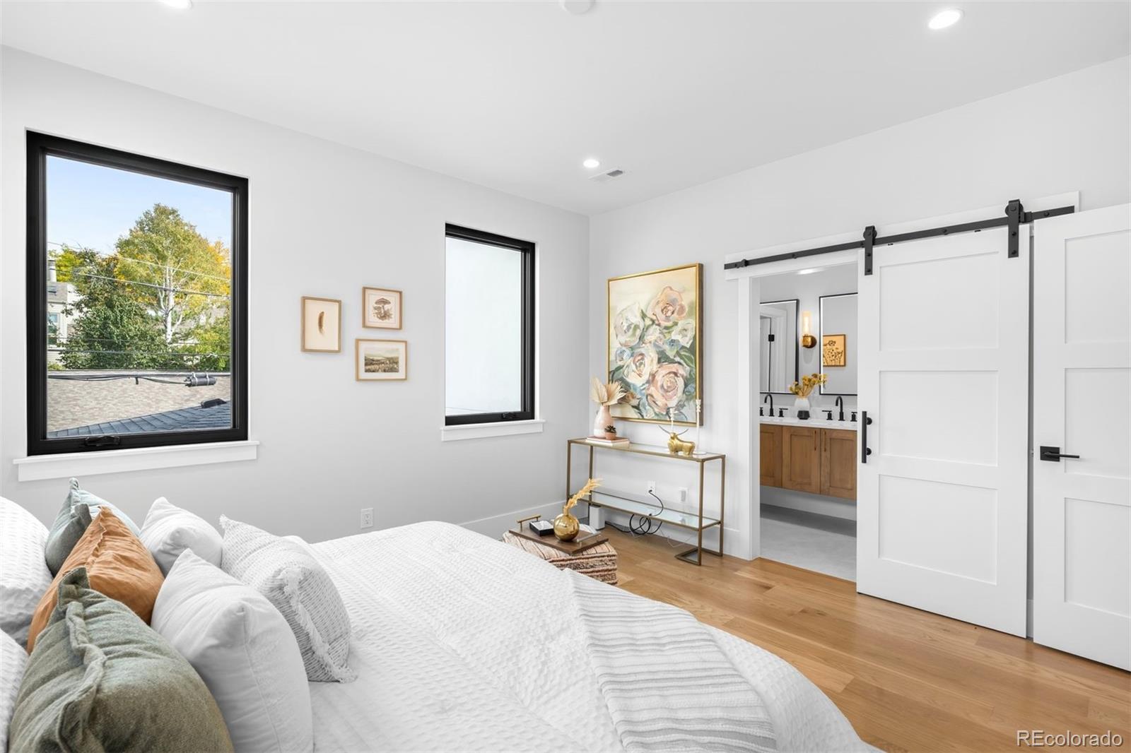 MLS Image #20 for 340  jackson street,denver, Colorado