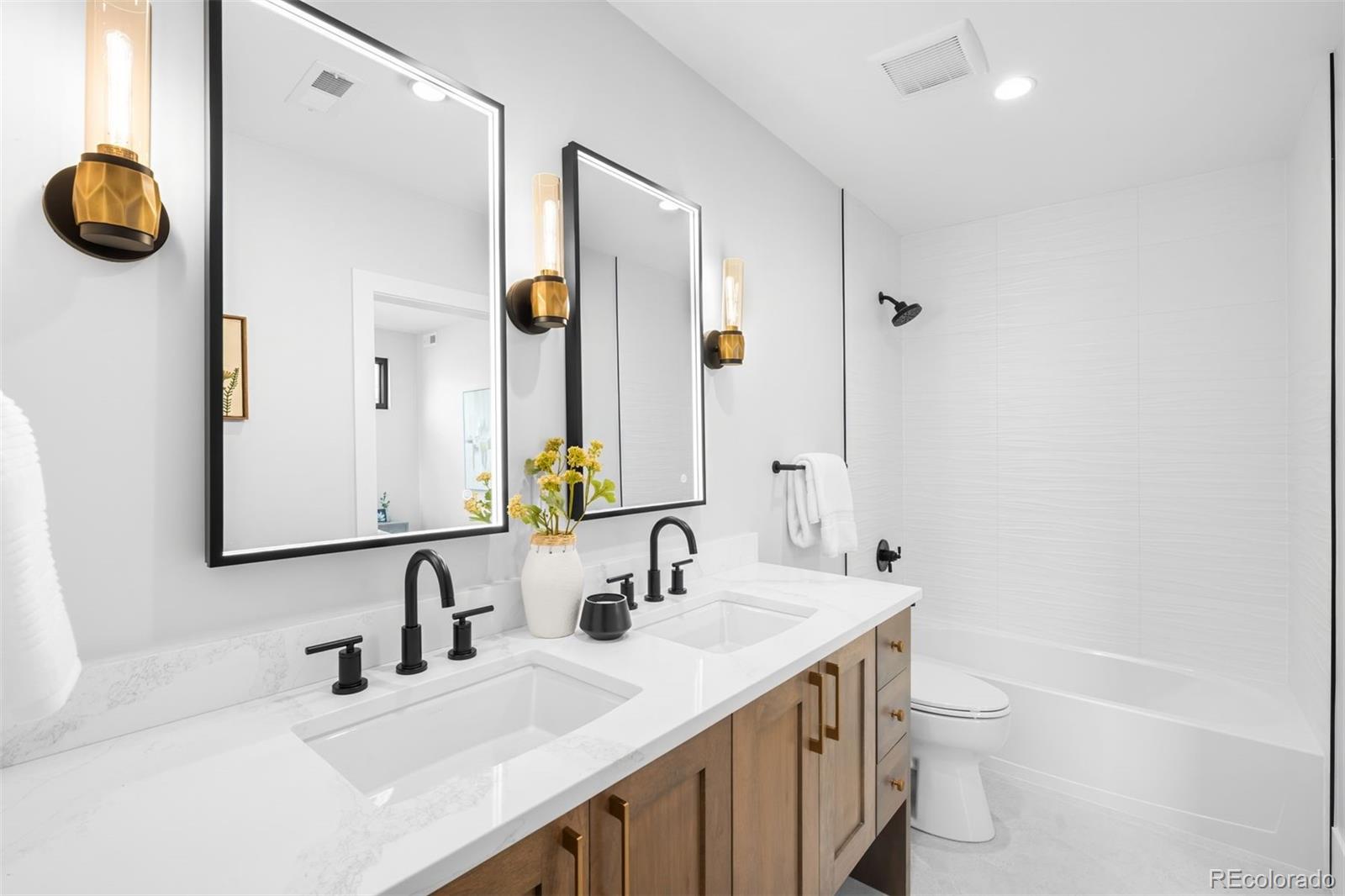 MLS Image #21 for 340  jackson street,denver, Colorado