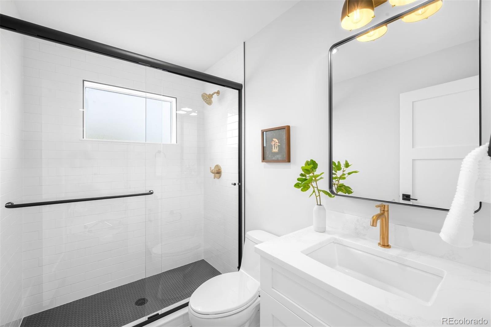 MLS Image #26 for 340  jackson street,denver, Colorado