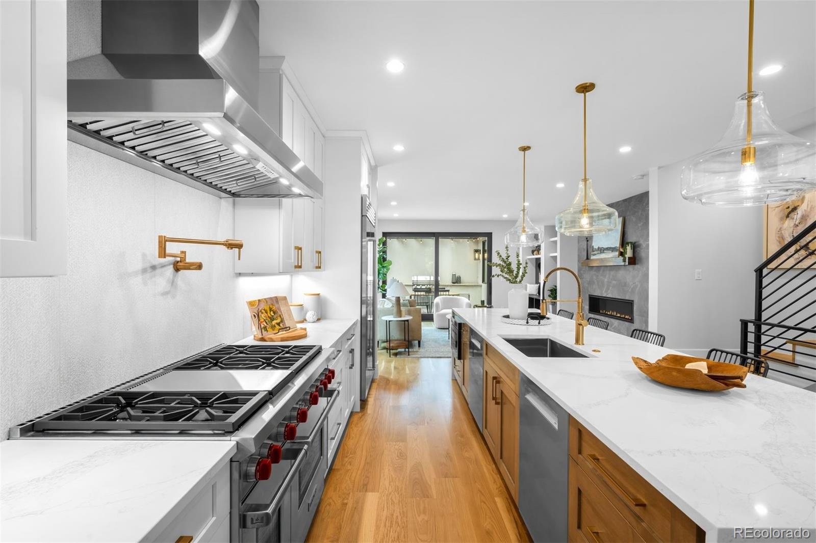 MLS Image #5 for 340  jackson street,denver, Colorado
