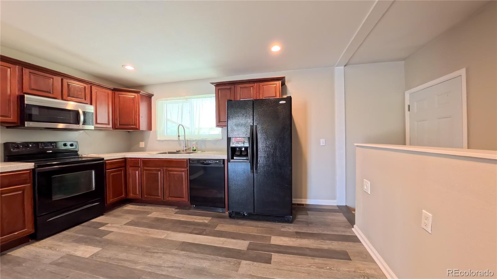 MLS Image #3 for 11905 e 119th place,northglenn, Colorado