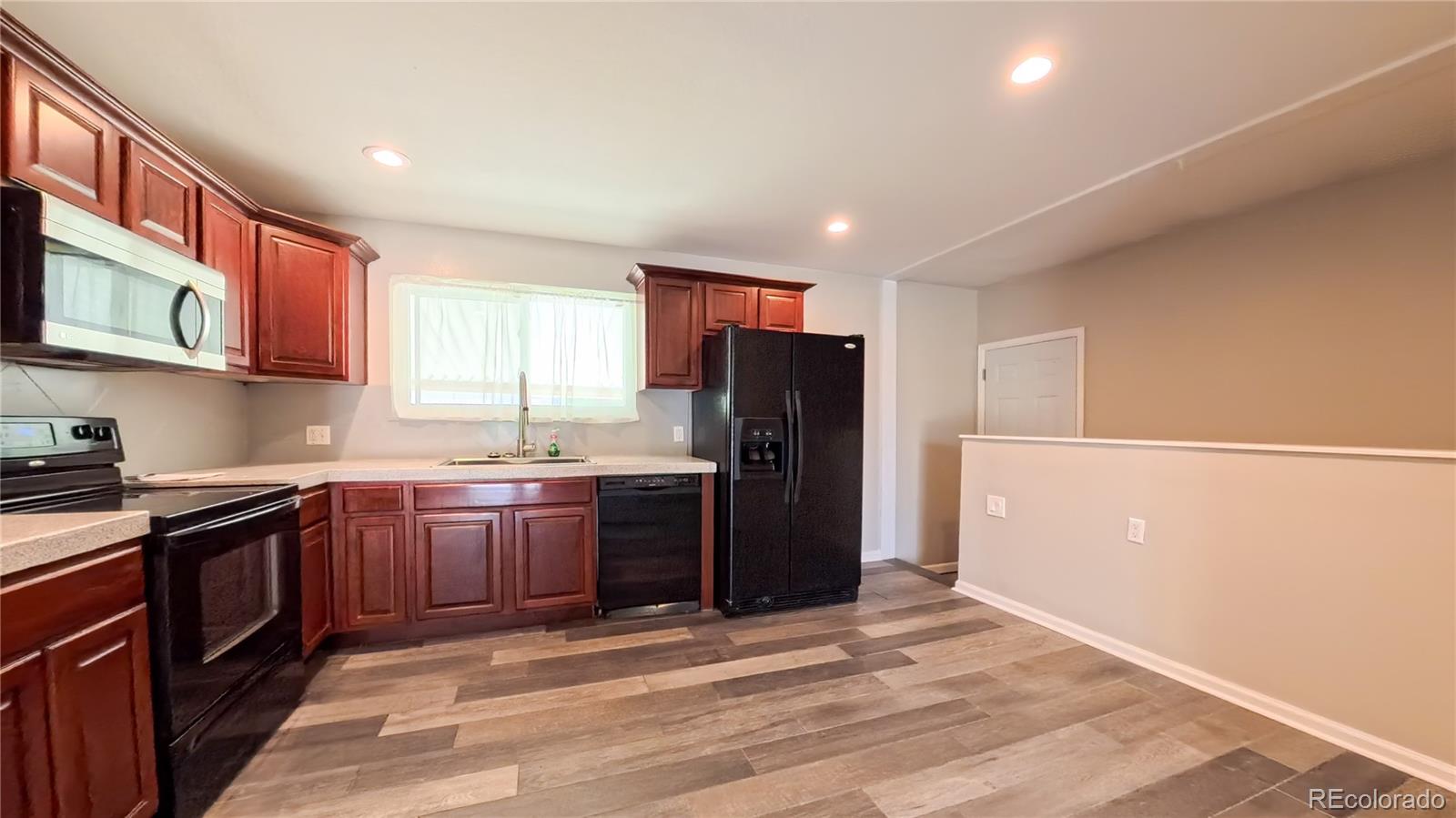 MLS Image #4 for 11905 e 119th place,northglenn, Colorado