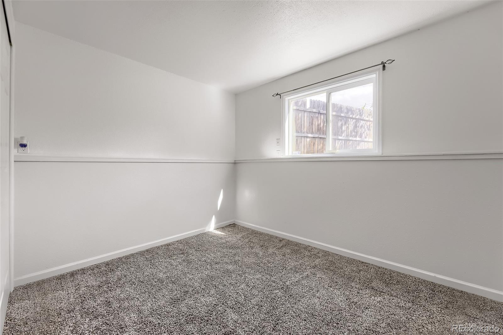 MLS Image #12 for 14704 e 26th way,aurora, Colorado