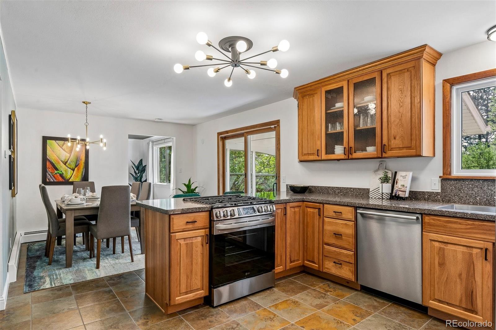 MLS Image #12 for 7078 s uinta street,centennial, Colorado