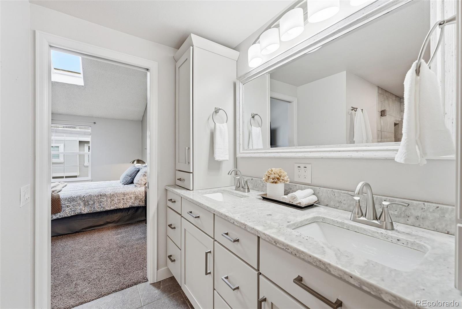 MLS Image #4 for 2892 w long circle,littleton, Colorado
