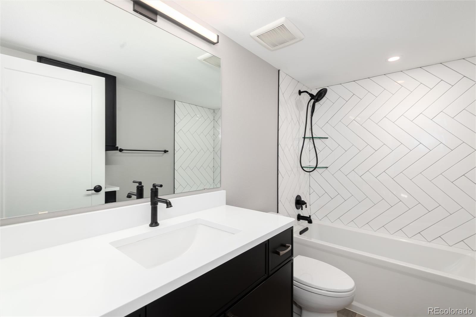 MLS Image #15 for 13991 e marina drive,aurora, Colorado