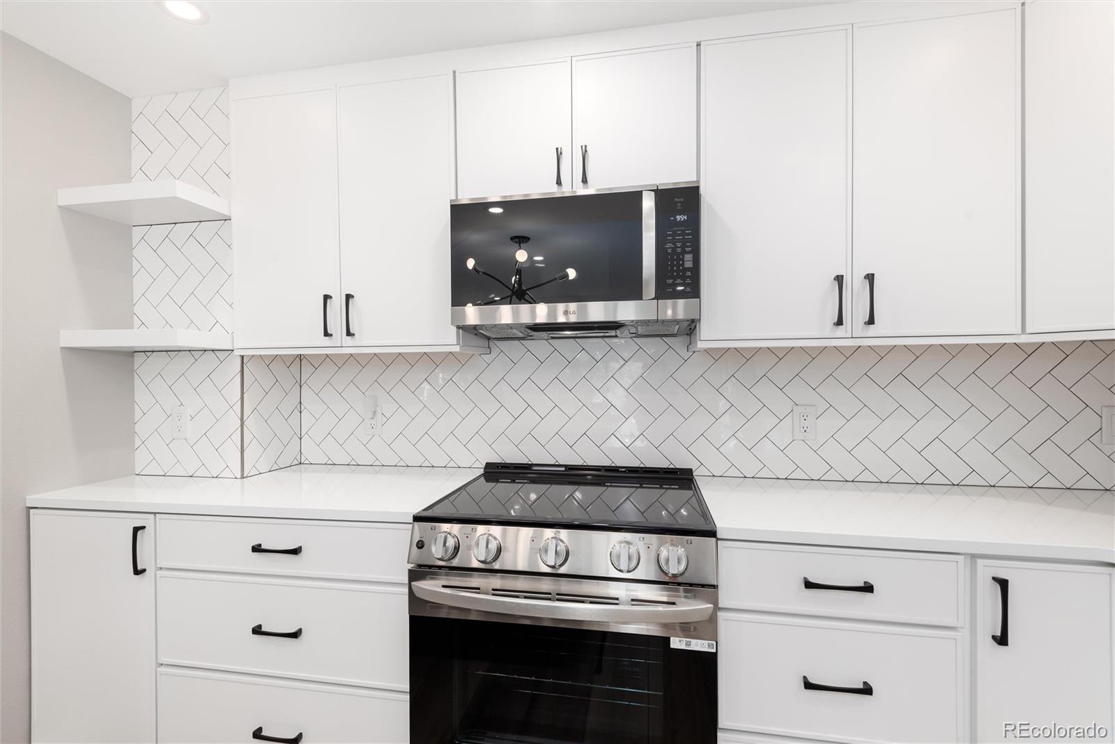MLS Image #7 for 13991 e marina drive,aurora, Colorado