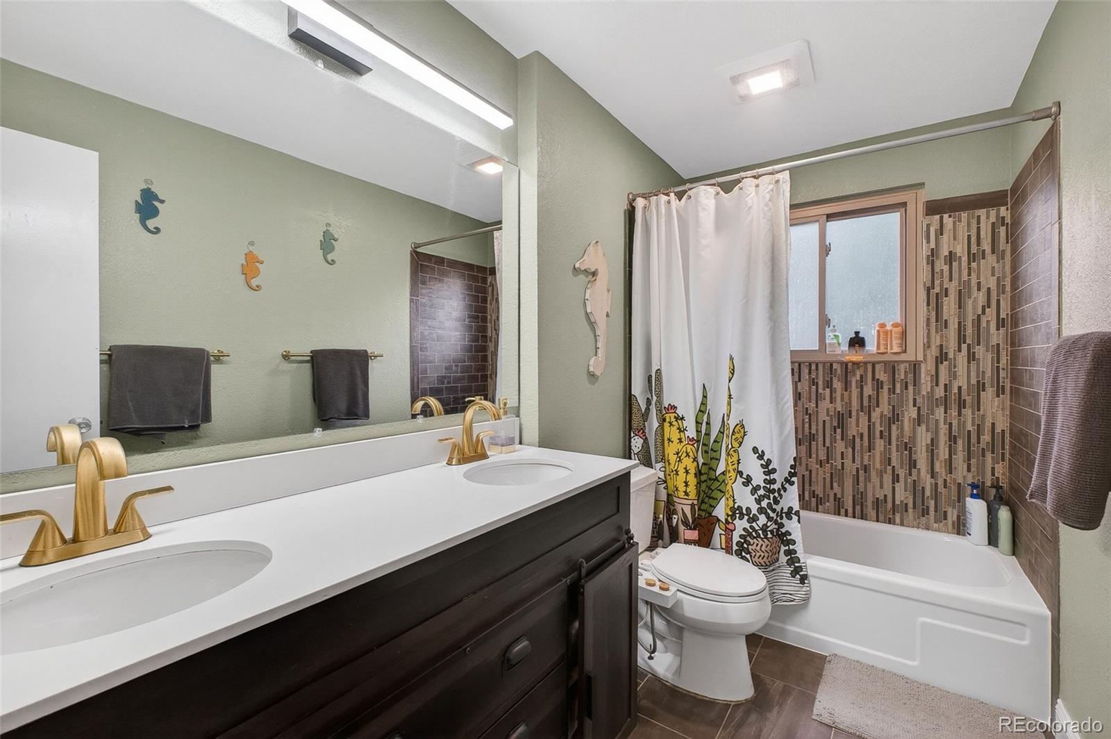 MLS Image #30 for 2986 s whiting way,denver, Colorado