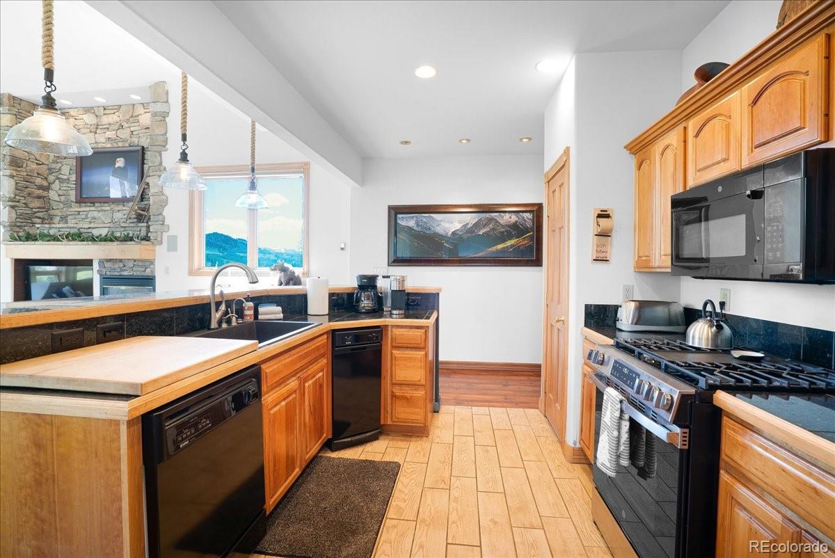 MLS Image #11 for 1871  peregrine lane,silverthorne, Colorado