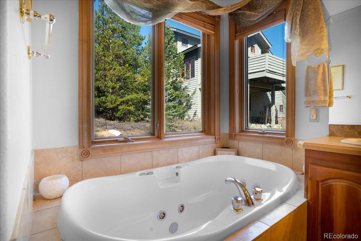 MLS Image #16 for 1871  peregrine lane,silverthorne, Colorado