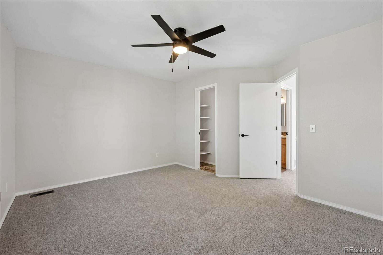 MLS Image #16 for 639  walden court,highlands ranch, Colorado