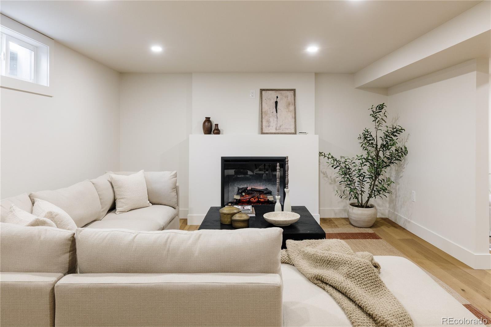 MLS Image #25 for 9608 w 53rd avenue,arvada, Colorado