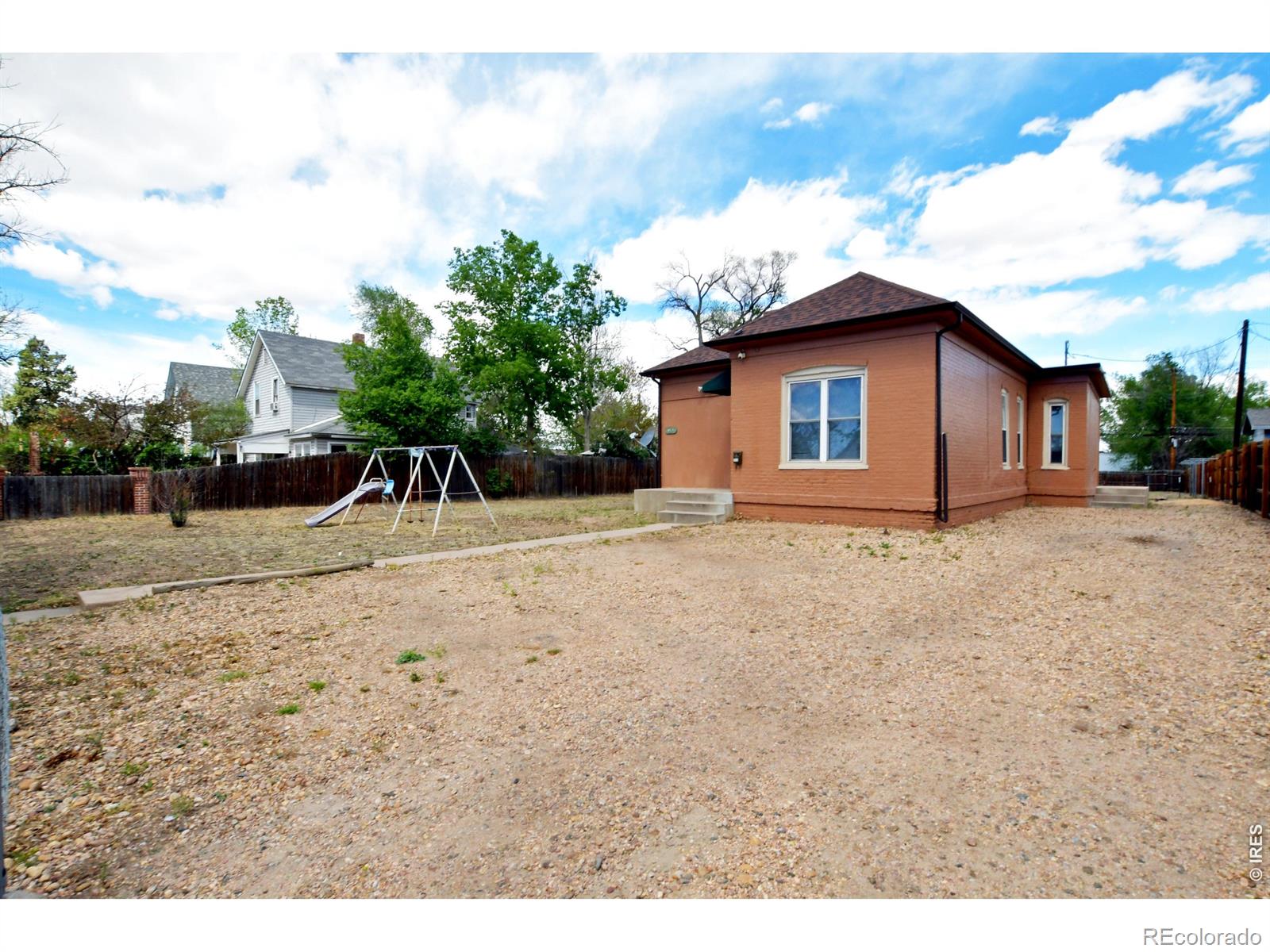 MLS Image #2 for 913  4th street,greeley, Colorado