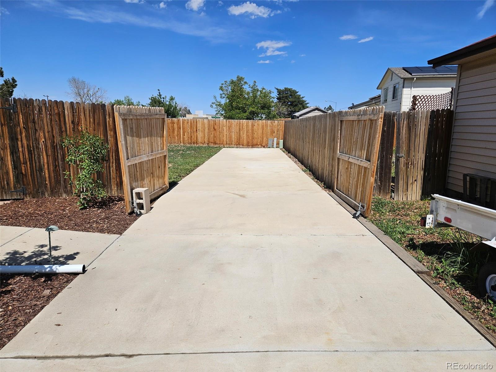 MLS Image #4 for 4304 s ceylon street,aurora, Colorado