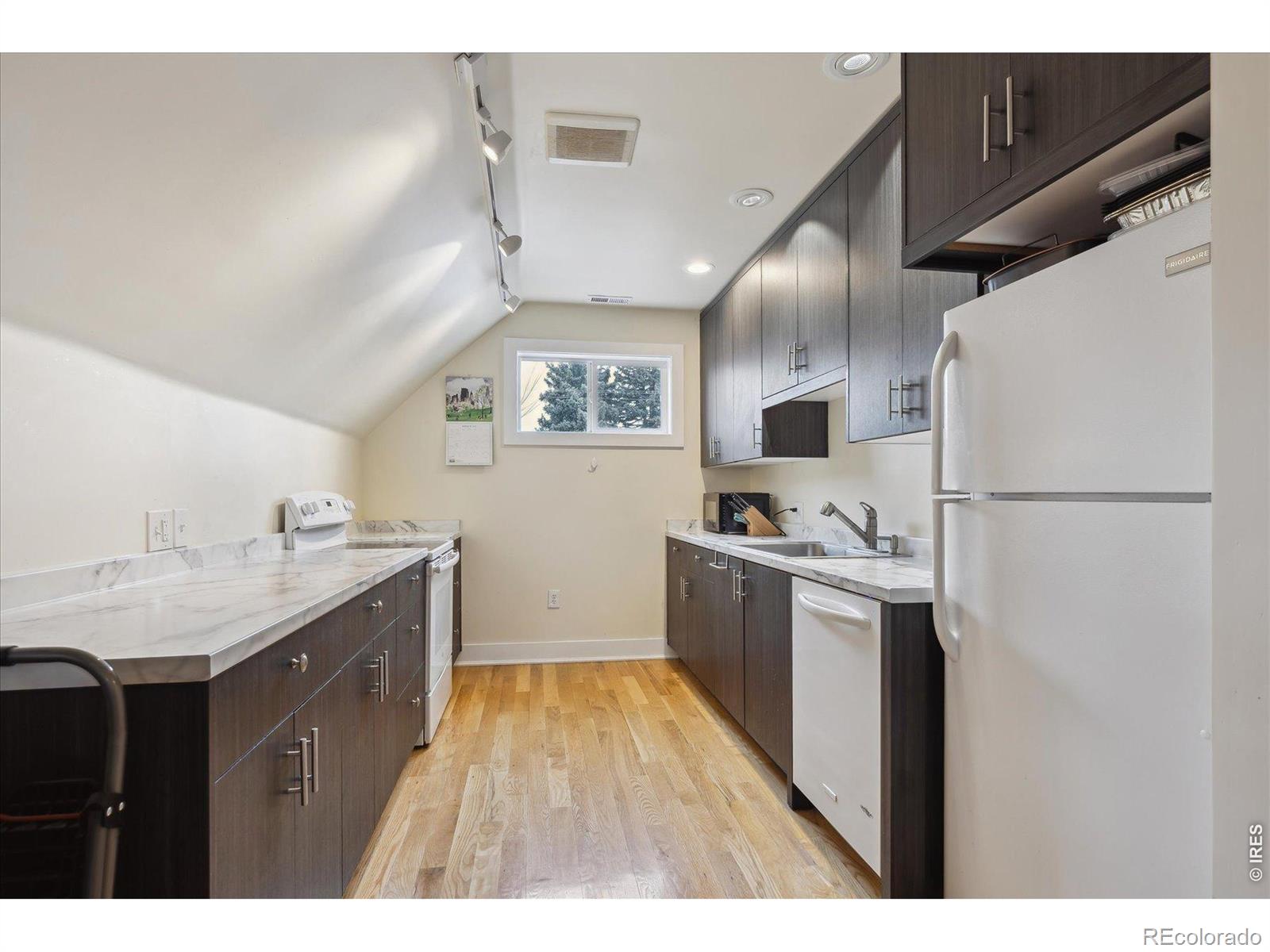 MLS Image #20 for 211 e geneseo street,lafayette, Colorado