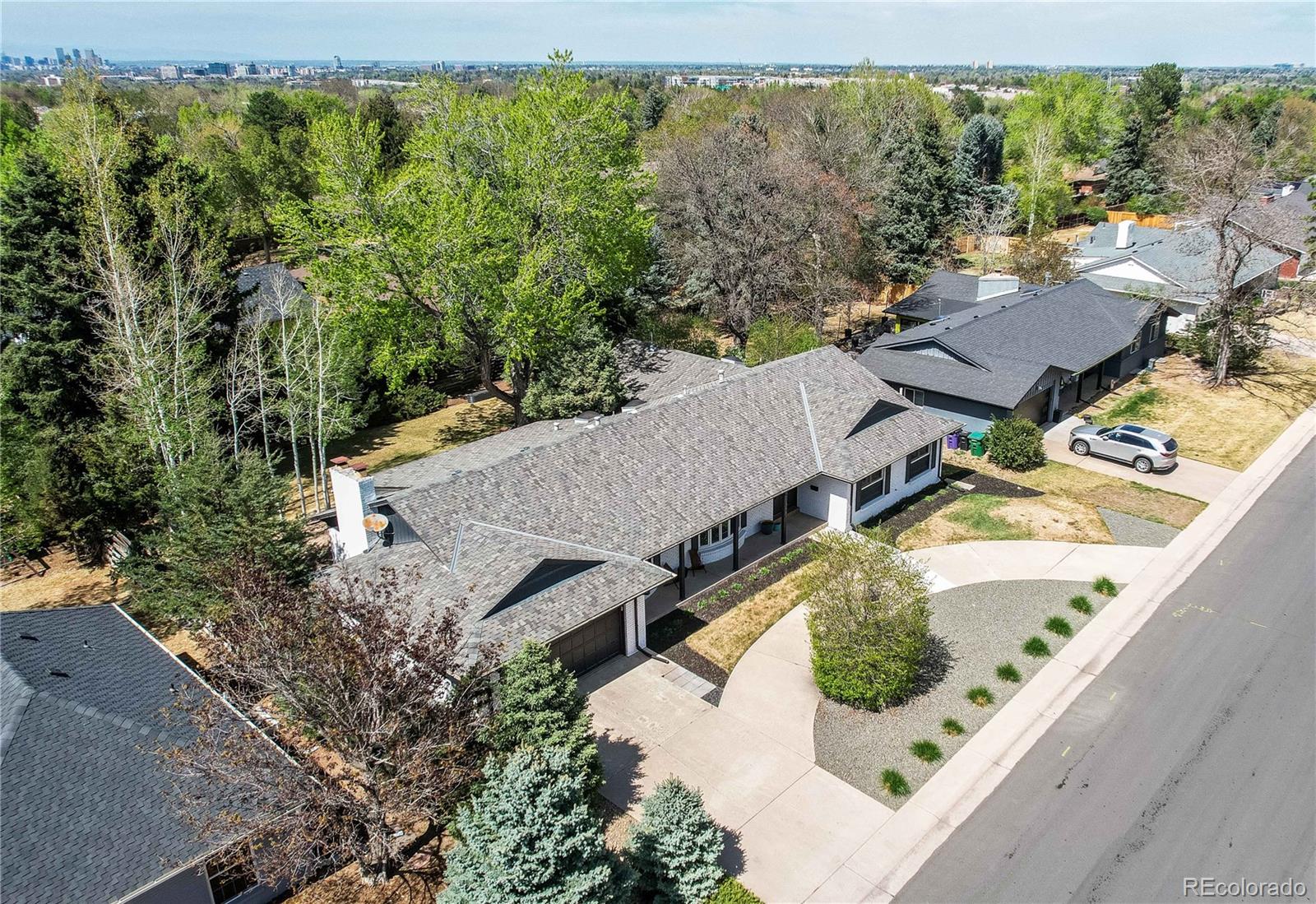 MLS Image #3 for 3981 s hillcrest drive,denver, Colorado