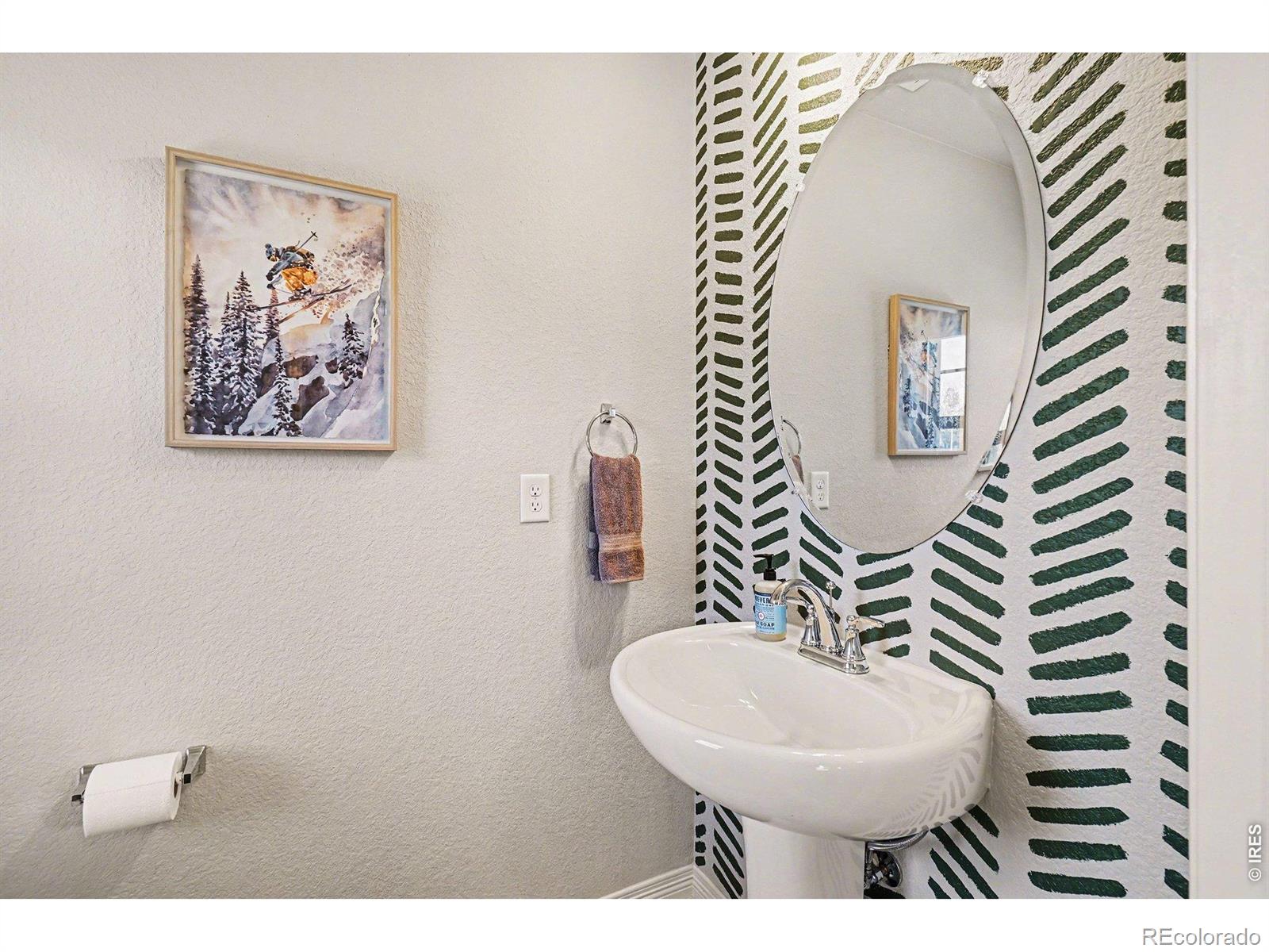 MLS Image #14 for 107 s 8th street,berthoud, Colorado