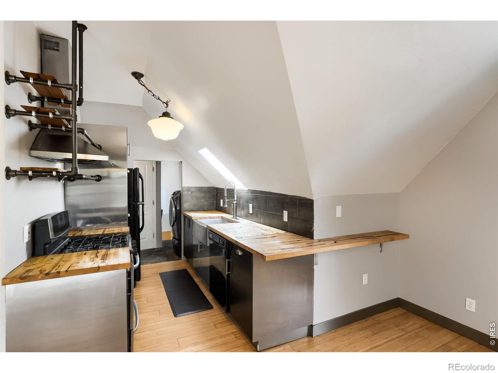 MLS Image #13 for 2929  curtis street,denver, Colorado