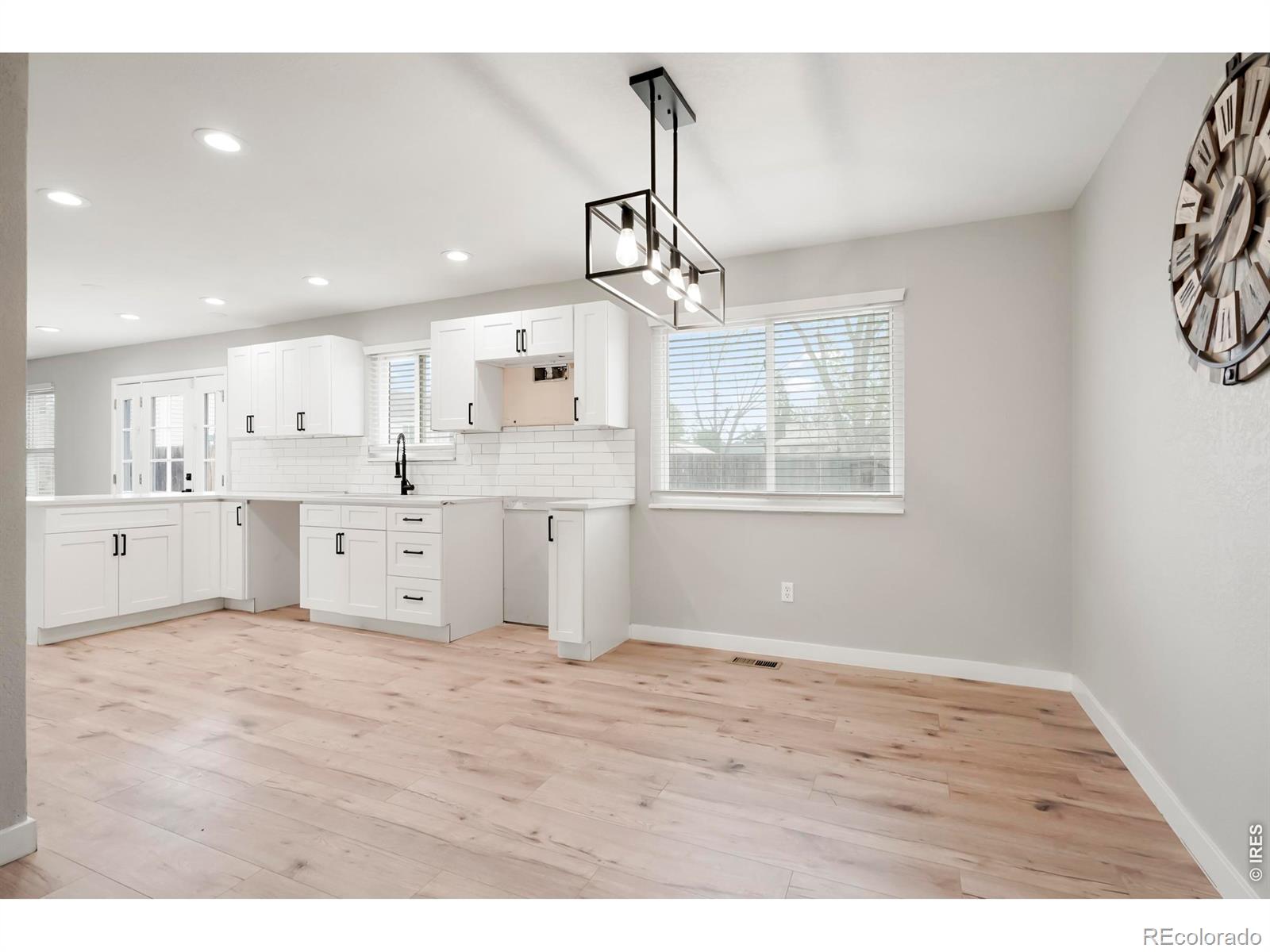 MLS Image #3 for 12528  ash street,thornton, Colorado