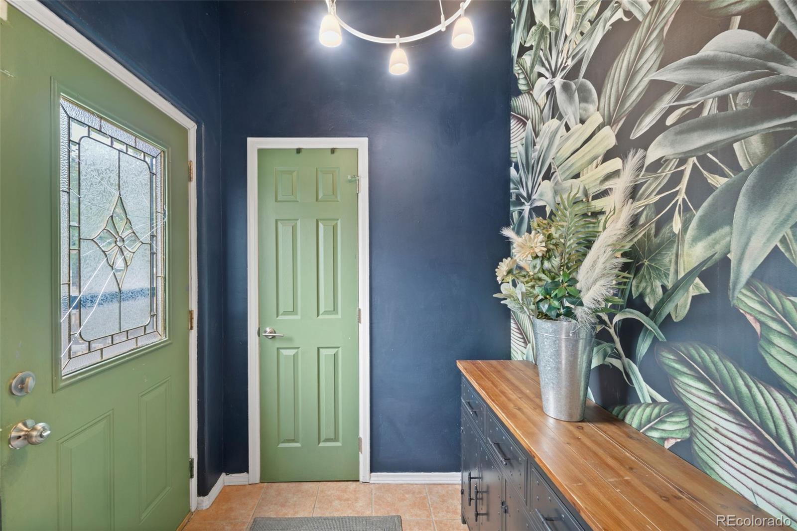 MLS Image #5 for 1320 e 28th avenue,denver, Colorado