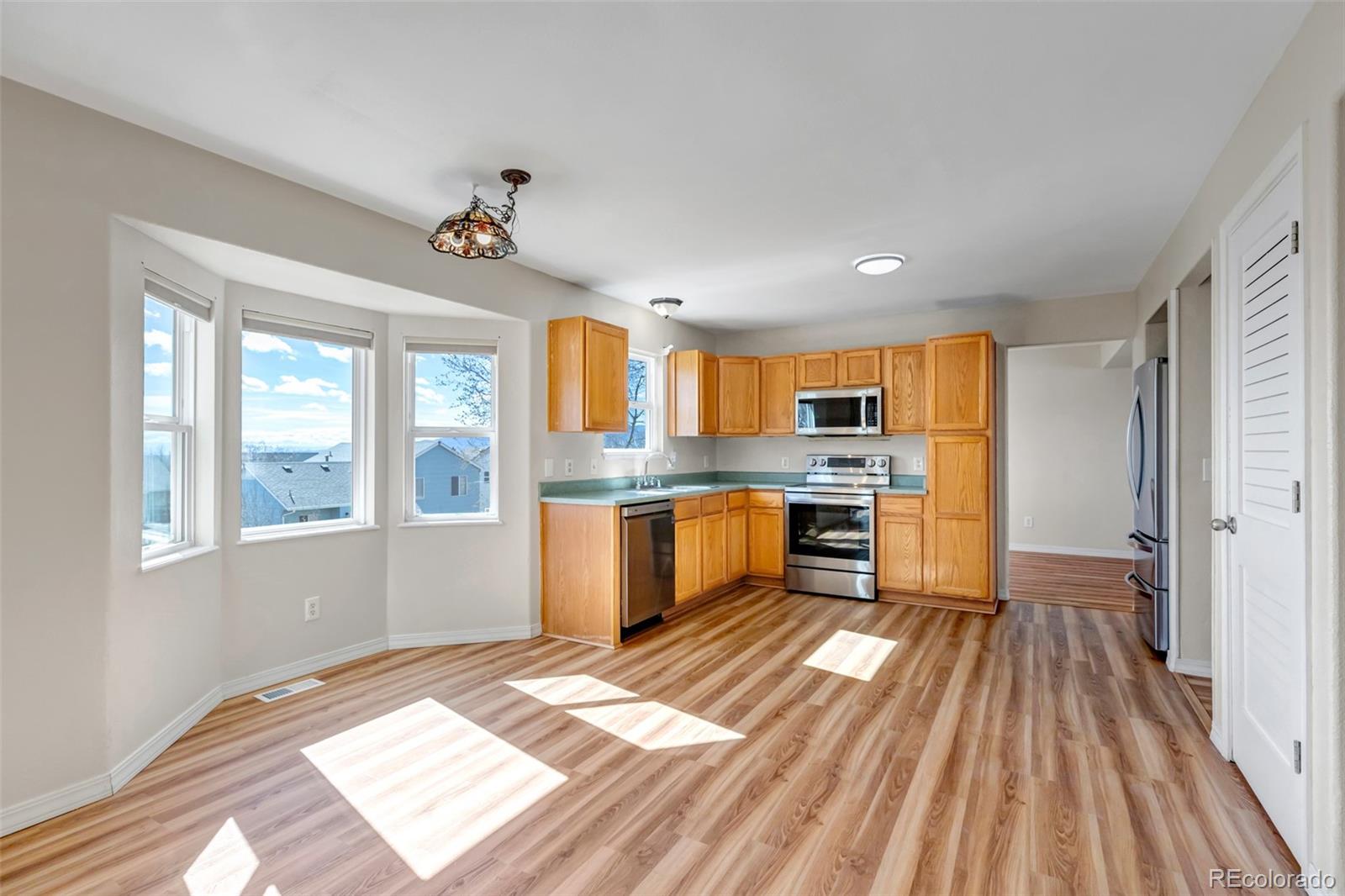 MLS Image #10 for 2375  lisa drive,colorado springs, Colorado