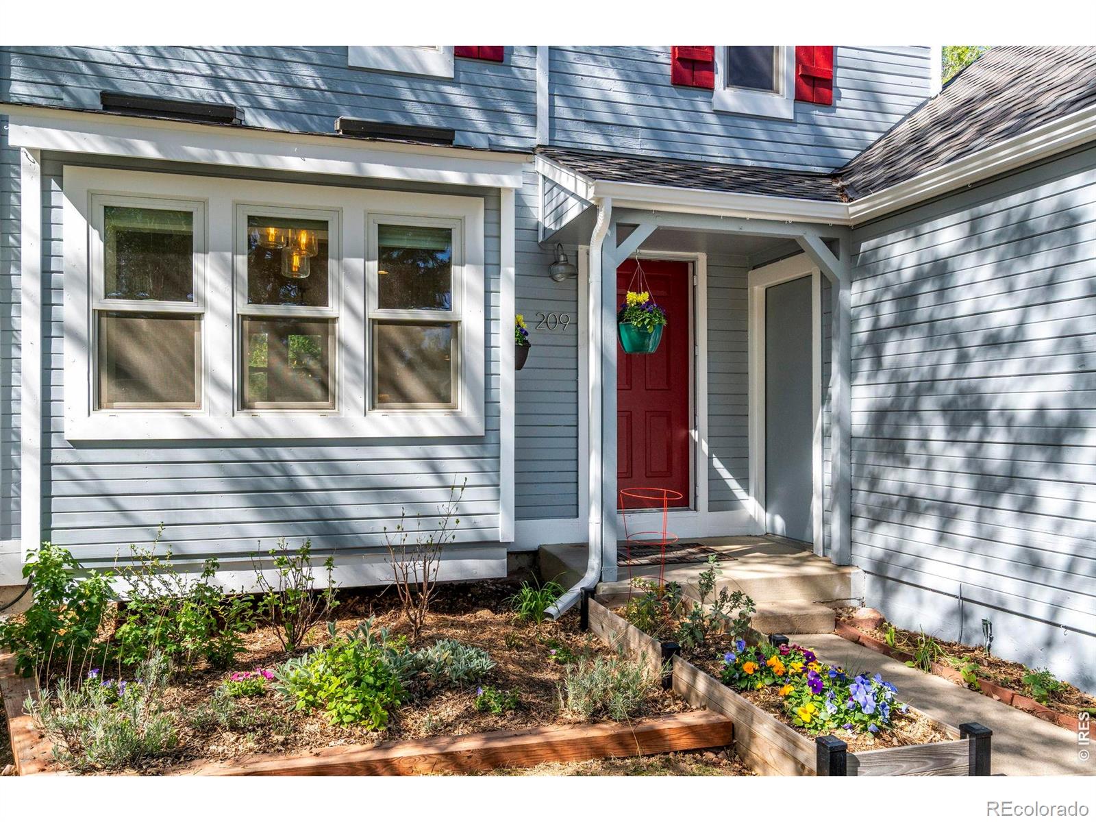 MLS Image #1 for 209 w sycamore lane,louisville, Colorado