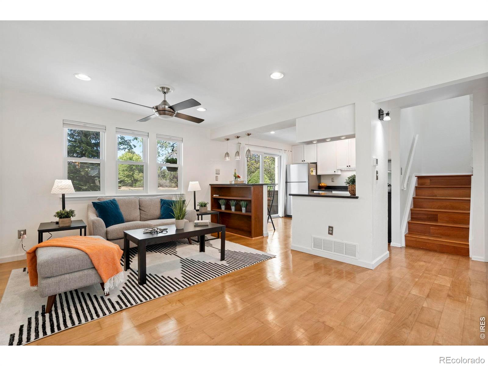 MLS Image #6 for 209 w sycamore lane,louisville, Colorado