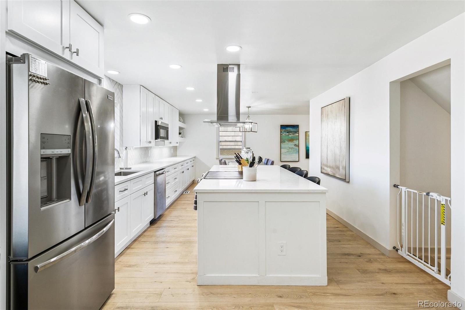 MLS Image #15 for 3151 s holly place,denver, Colorado