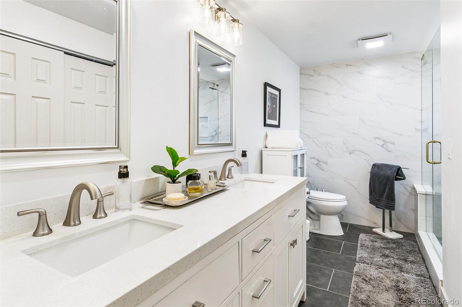 MLS Image #24 for 3151 s holly place,denver, Colorado