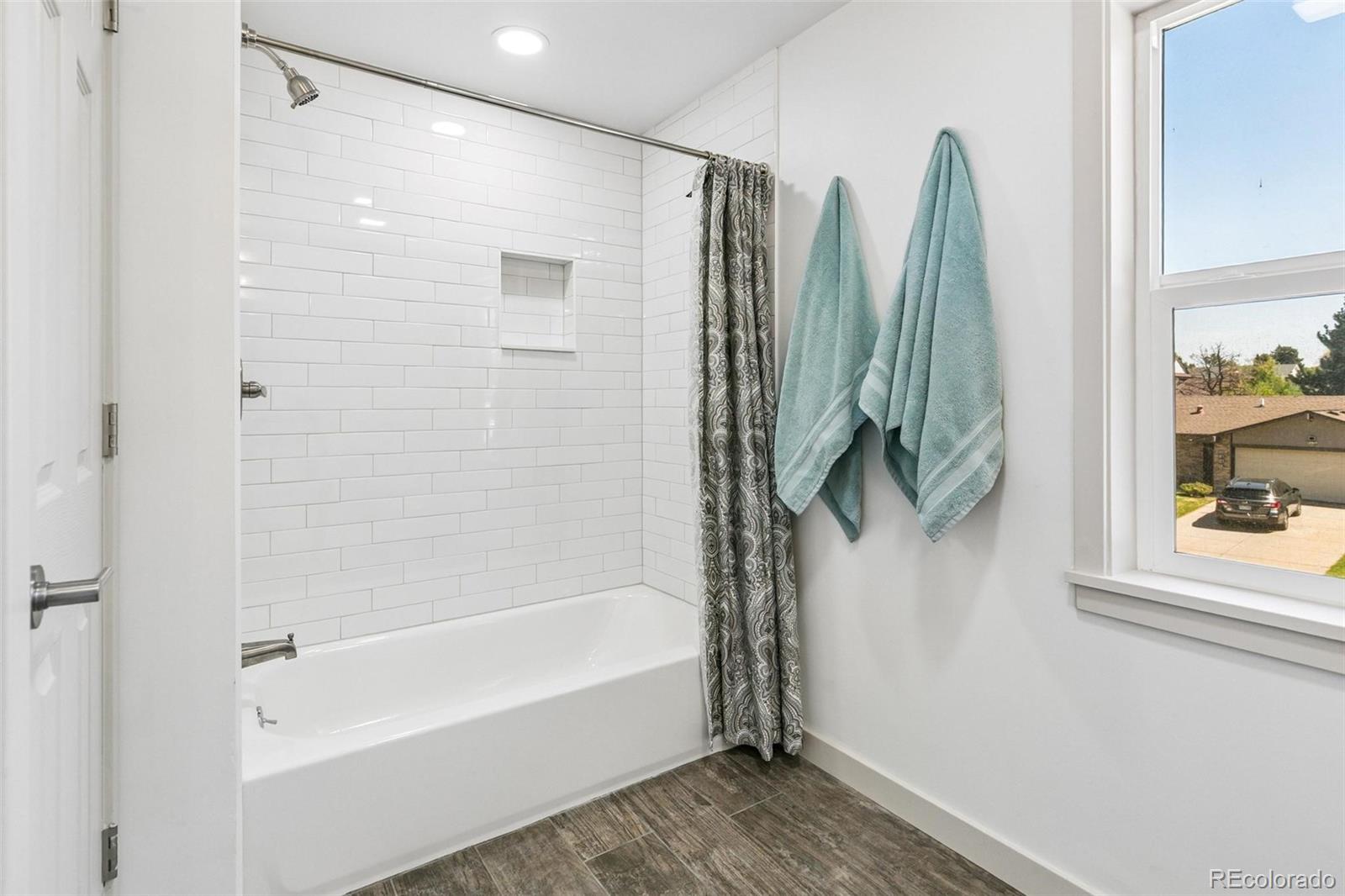 MLS Image #25 for 3151 s holly place,denver, Colorado