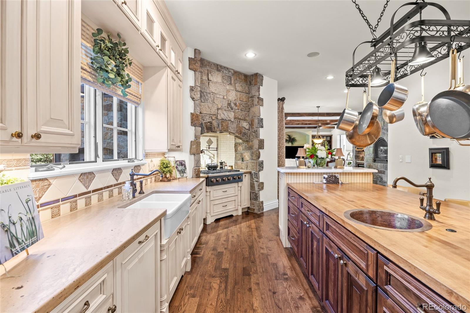 MLS Image #13 for 65  ash street,denver, Colorado