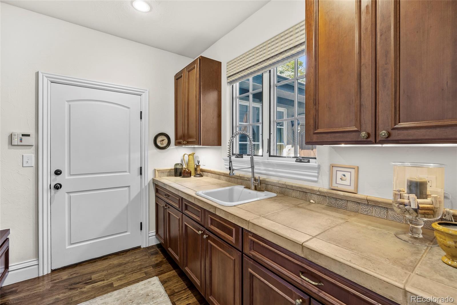 MLS Image #21 for 65  ash street,denver, Colorado