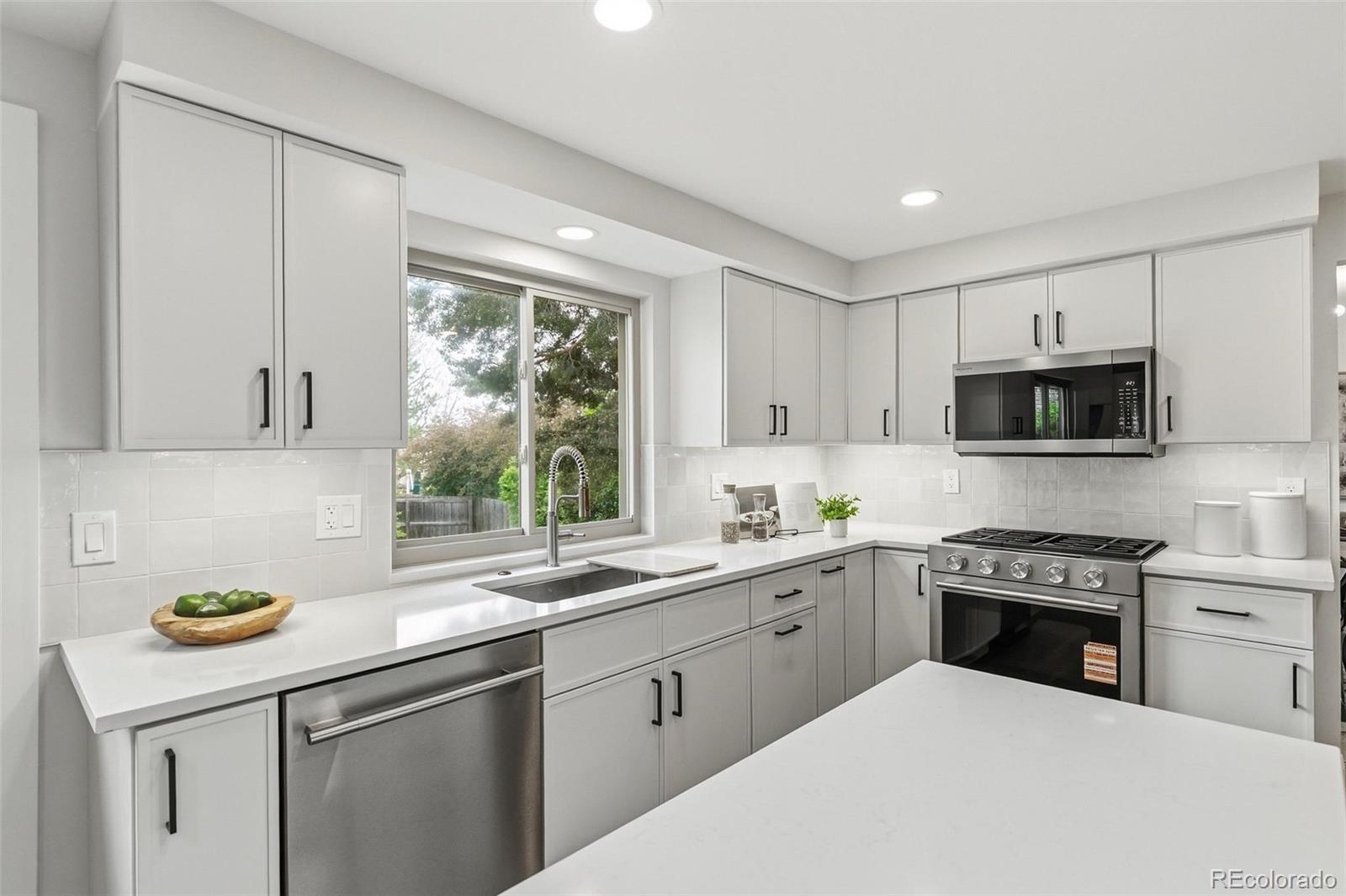 MLS Image #24 for 7588 s quay court,littleton, Colorado