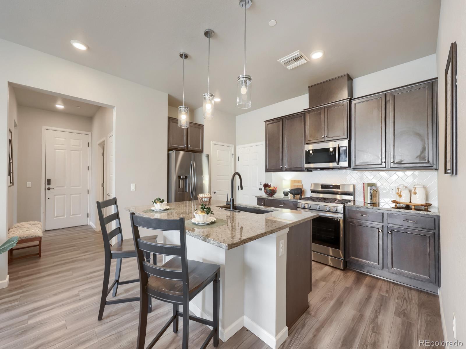 MLS Image #3 for 6153 n ceylon street,denver, Colorado
