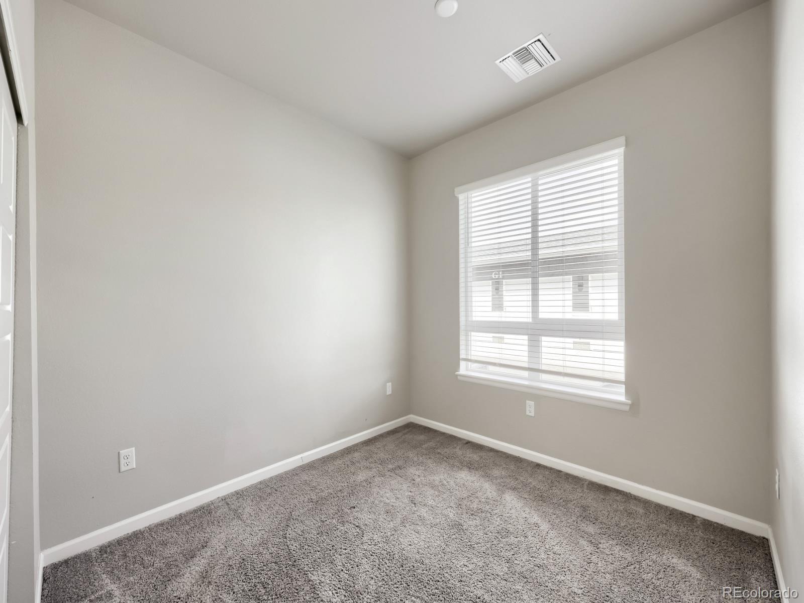 MLS Image #7 for 6153 n ceylon street,denver, Colorado